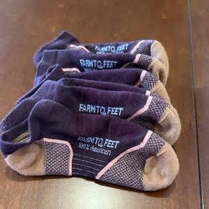 Farm to Feet Lot Bundle of 3 pair wool American Trail Light Target Cushion Socks